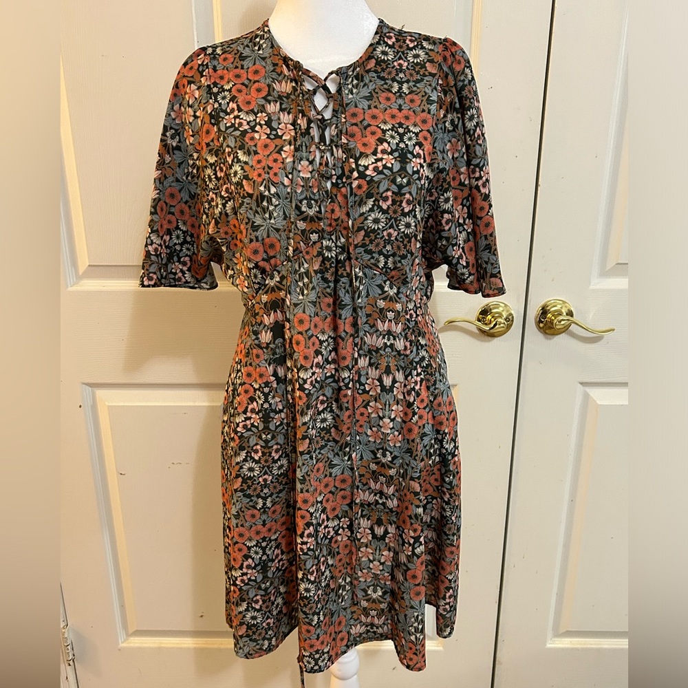 Millie Mackintosh floral lace-up skater dress, size 8